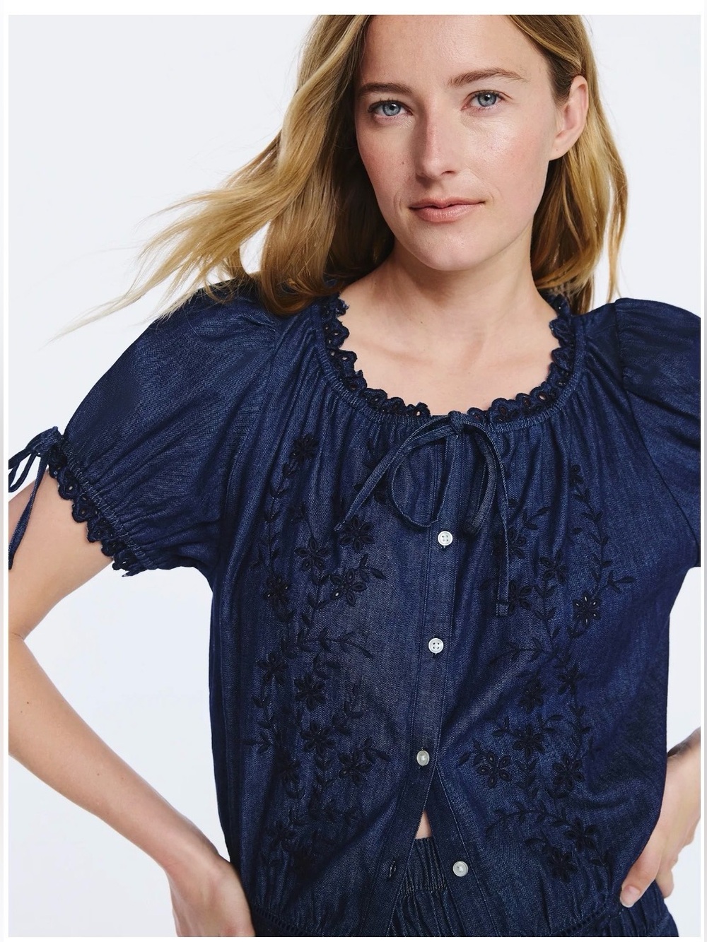 Free Assembly Embroidered Denim cropped Cotton Top - Picture 2 of 7